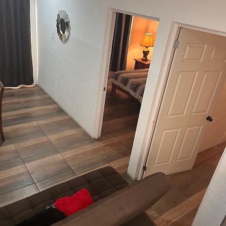 Departamentos 1 Min Plaza Las Americas Морелия Екстериор снимка