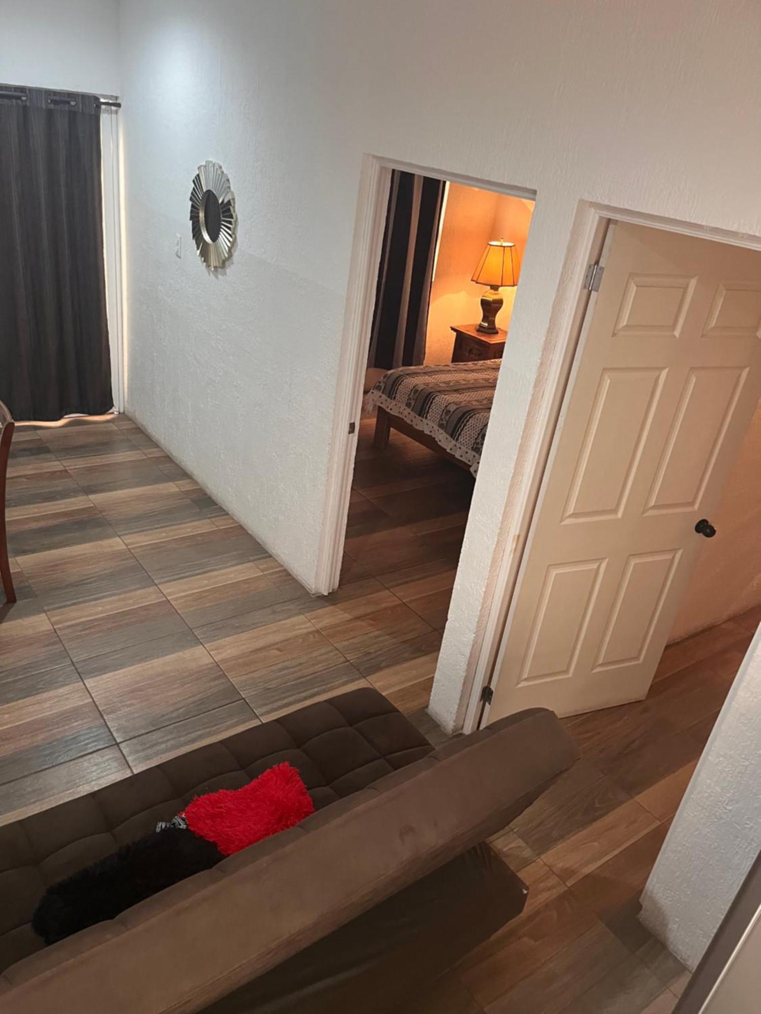Departamentos 1 Min Plaza Las Americas Морелия Екстериор снимка