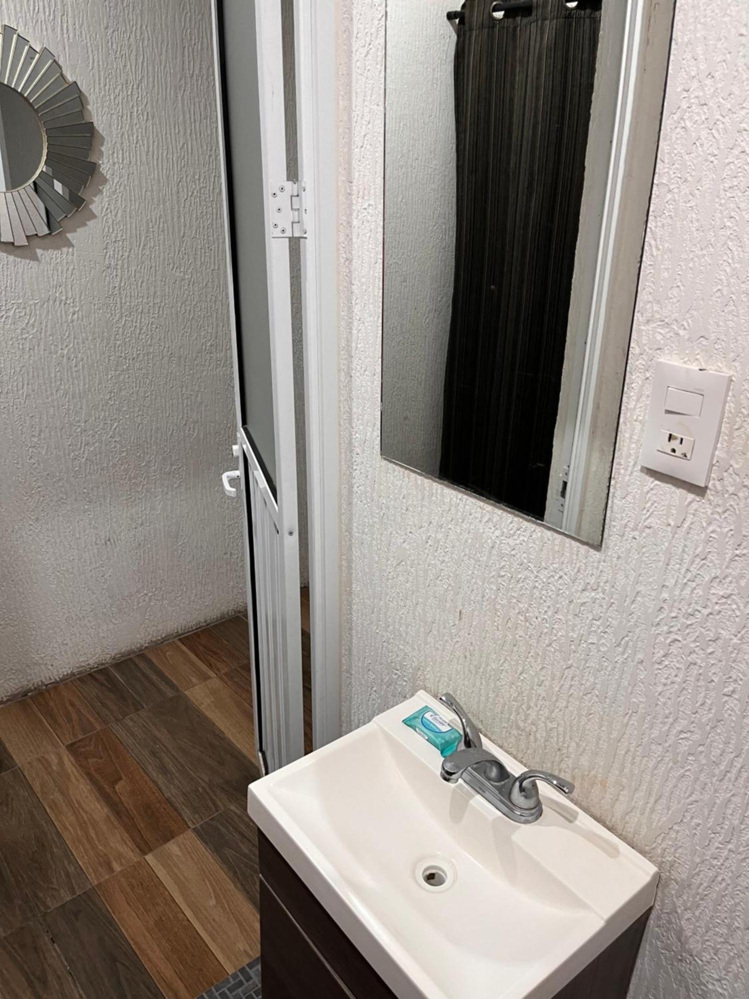 Departamentos 1 Min Plaza Las Americas Морелия Екстериор снимка